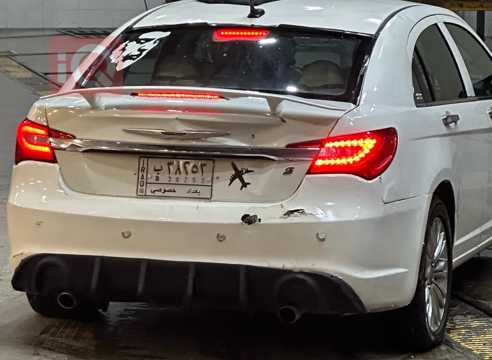 کرایسلەر 200